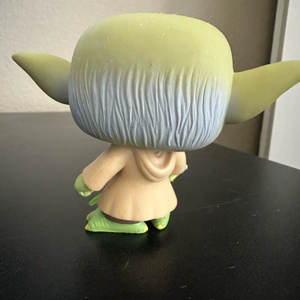 Funko Pop! Yoda Vinyl Figure and Hasbro Anakin Skywalker (Tatooine)